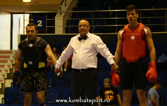 Campionatul National de Sanda Florin Miron